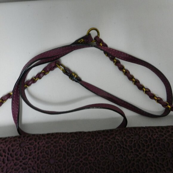 Elliott Lucca perforated purple Leather Crossbody bag purse clutch Convertible - Picture 8 of 12